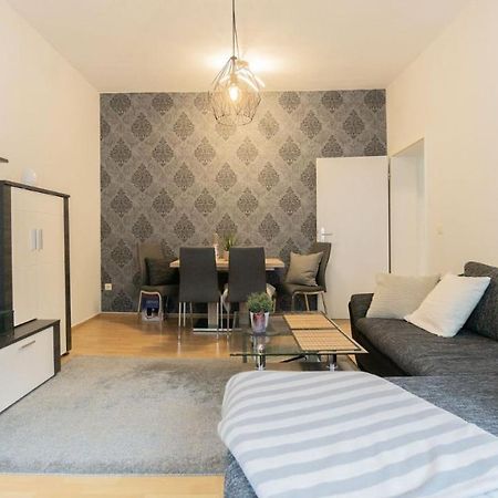 *Central_50M2_Kitchen_Washer_Netflix_Parking Cottbus Extérieur photo
